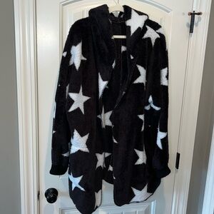 Soft oversized teddy fleece black white star open cozy soft fleece plus size 2XL